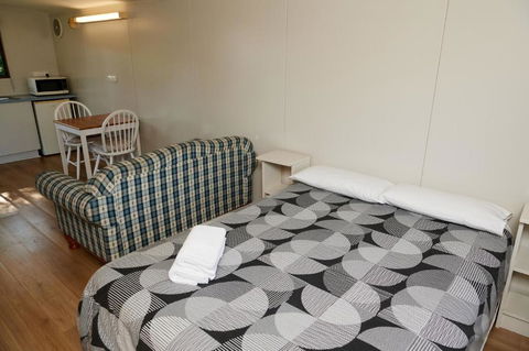 Pine Country Caravan Park - Sunshine Coast Tourism 2