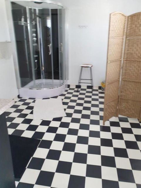 Pioneer Lodge Tasmania - Sunshine Coast Tourism 3