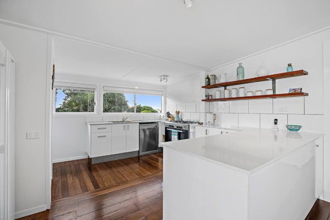 Pipe Dream - River Frontage With Amazing Views - Holiday Sunshine Coast 2