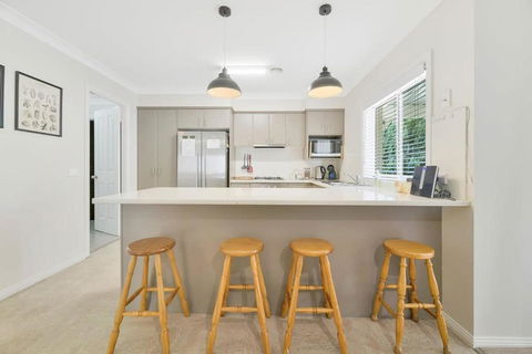 Piper St - CBD, Cosy Escape - Sunshine Coast Tourism 3
