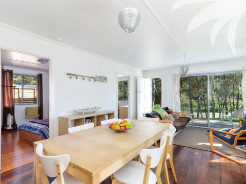 Pippis A Classic Beach House - Sunshine Coast Tourism 1