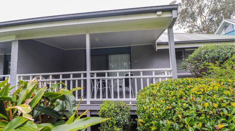 Plover Executive Deluxe Villa 25 - Sunshine Coast Tourism 3