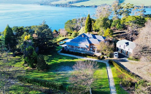 Pointe Rapide Estate - Sunshine Coast Tourism 0