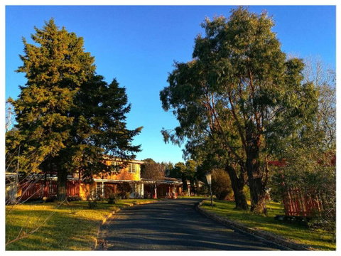 Poplars Inn Mittagong - Sunshine Coast Tourism 3