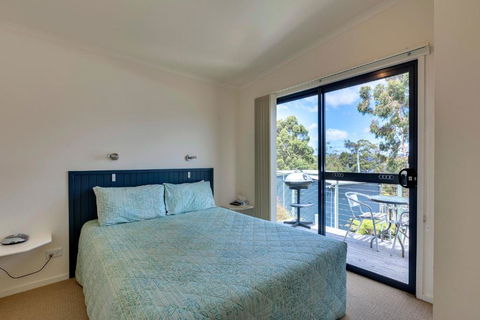 Port Huon Cottages - Holiday Sunshine Coast 3