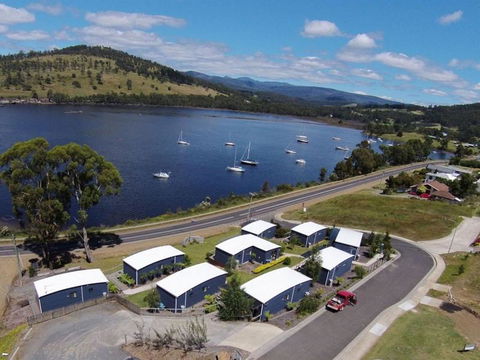 Port Huon Cottages - Holiday Sunshine Coast 0