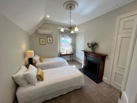 Porters Cottage Oasis - Holiday Sunshine Coast 2