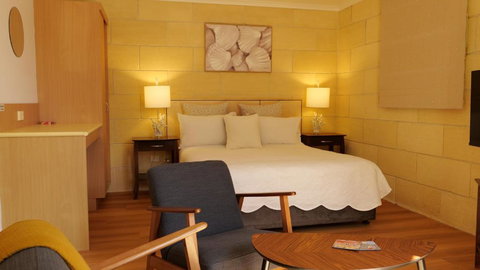 Portside Motel - Sunshine Coast Tourism 2