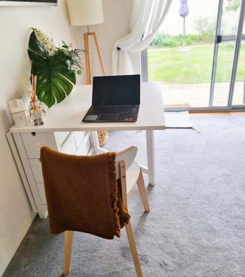 Queen Bed Apartment- No Sharing, Your Very Own Space - Holiday Sunshine Coast 3