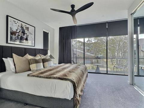RAM, Alpine Getaways - Sunshine Coast Tourism 2