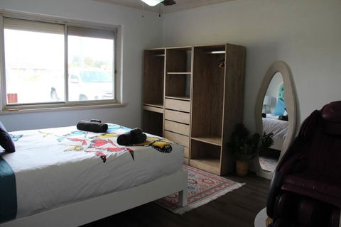 Raeside Home - Sunshine Coast Tourism 1
