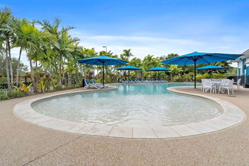 Quality Resort Parkhurst with Sunshine Coast Tourism