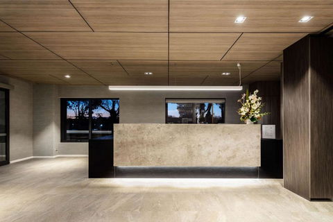 Quality Hotel Lakeside - Sunshine Coast Tourism 3