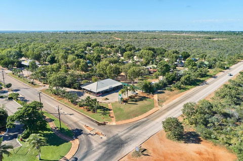 RAC Cable Beach Holiday Park - Sunshine Coast Tourism 3