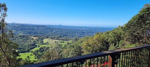 Potters Place Montville - Sunshine Coast Tourism 2