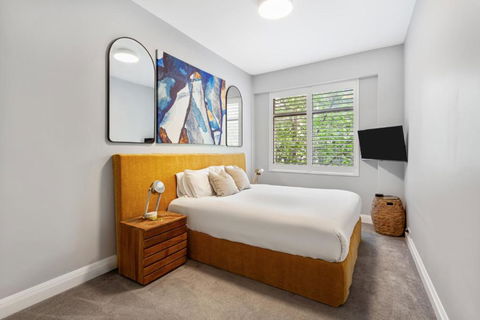 Potts Point L 2 Bedroom Stylish Retreat - Sunshine Coast Tourism 1