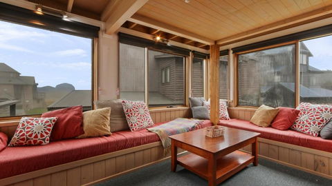 Powderkeg - Sunshine Coast Tourism 1