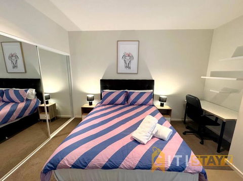 Pretty Penthouse - Close To ANU - Holiday Sunshine Coast 3