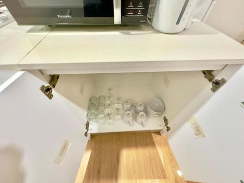 Prime 1BR Near Transport And Retail - Sunshine Coast Tourism 1