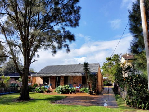 PRIN66C - Blue Seas - Holiday Sunshine Coast 0