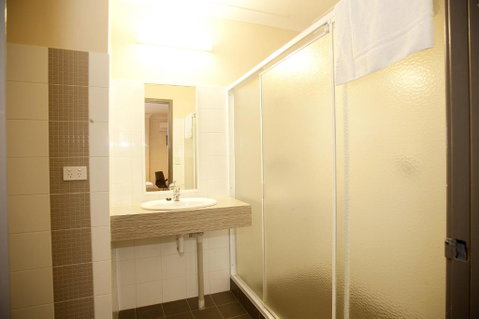 Prince Of Wales Hotel, Bunbury - Sunshine Coast Tourism 3