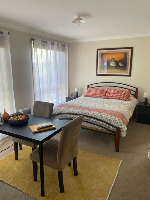 Private Room With Ensuite And Parking Close To Wollongong CBD - Sunshine Coast Tourism 0