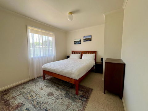 Promhills Cabins - Sunshine Coast Tourism 3
