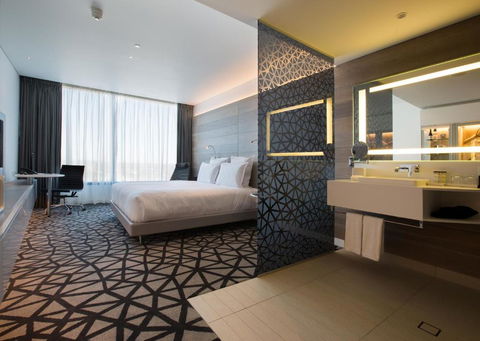 Pullman Sydney Airport - Sunshine Coast Tourism 0