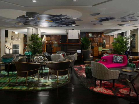 QT Sydney - Sunshine Coast Tourism 2