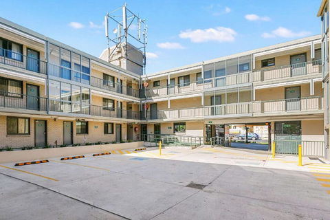 Quality Inn Sunshine Haberfield - Sunshine Coast Tourism 3