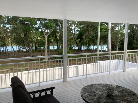 Raes By The River - Sunshine Coast Tourism 1