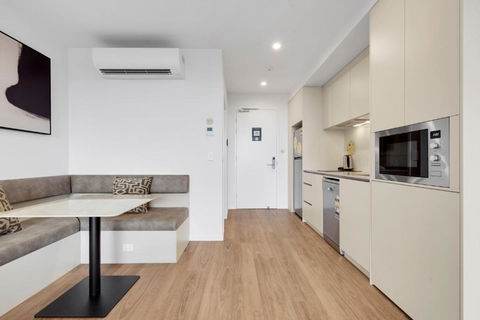 Rambla At Story House - Sunshine Coast Tourism 2