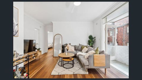Randwick Luxury 2 Bed Apt - Holiday Sunshine Coast 0