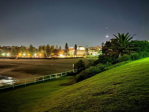 Randwick Luxury 2 Bed Apt - Holiday Sunshine Coast 2