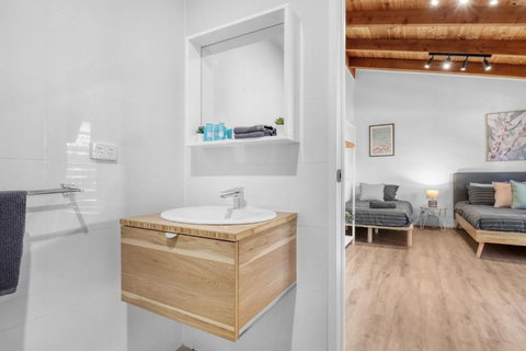 Recharge In Waurn Ponds - Sunshine Coast Tourism 1