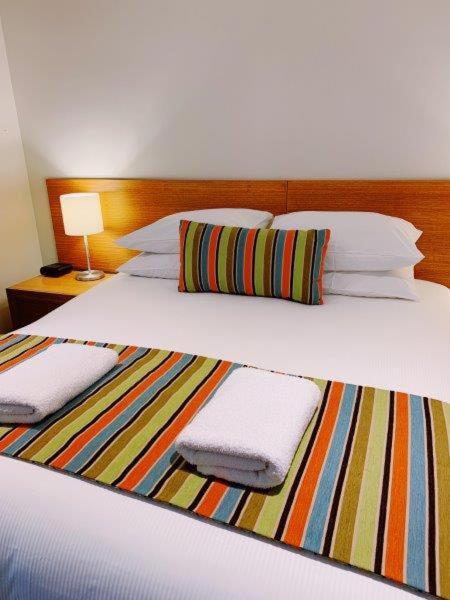 Red Earth Motel - Sunshine Coast Tourism 3