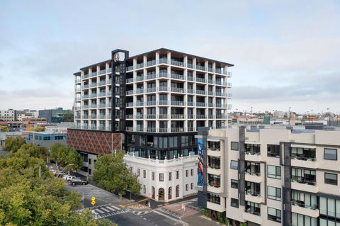 R Hotel Geelong - Sunshine Coast Tourism 3