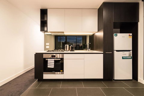 Astrina Deluxe 2 Bedroom - Sunshine Coast Tourism 1