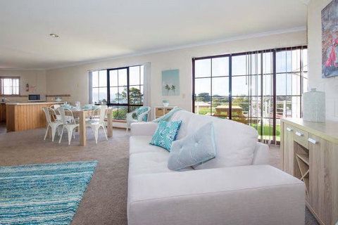 Astro Place - Sunshine Coast Tourism 1