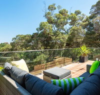 At Agnes Ave coastal views - Holiday Sunshine Coast