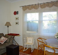At Eleven - La Petite Maison - Holiday Sunshine Coast