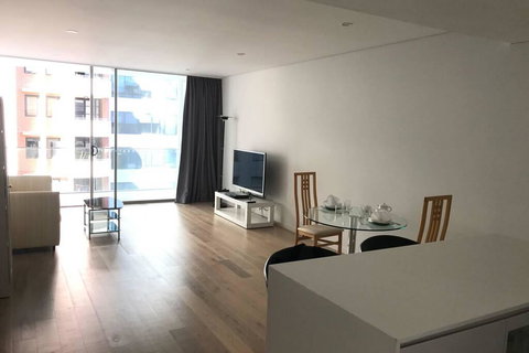 Atria Apartment - Holiday Sunshine Coast 2