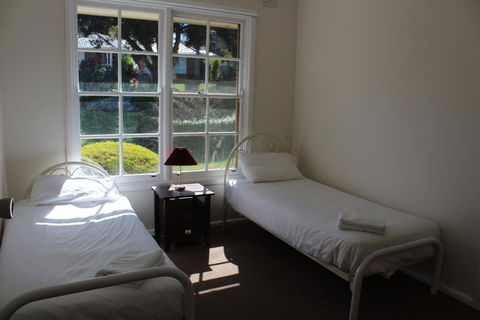 Australian Home Away @ Doncaster Grange Park - Holiday Sunshine Coast 2