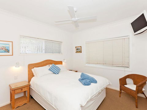 Avalon 2- Uninterrupted Views- Almost On The Beach! - Sunshine Coast Tourism 2