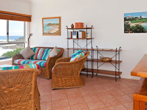 Avalon 2- Uninterrupted Views- Almost On The Beach! - Sunshine Coast Tourism 3