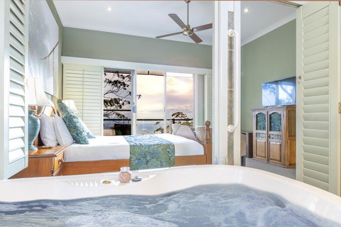 Avocado Sunset Bed & Breakfast - Sunshine Coast Tourism 0