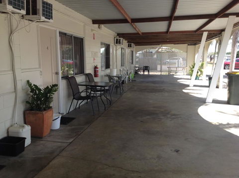 Ayr Max Motel - Holiday Sunshine Coast 2