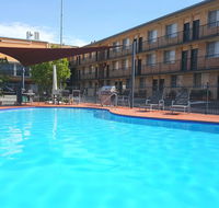 AZA Motel - Holiday Sunshine Coast