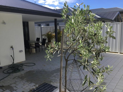 Azure@Ramada - Sunshine Coast Tourism 1