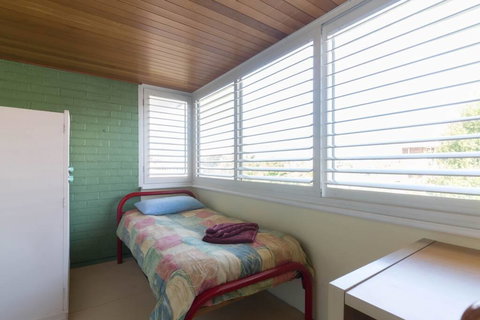 B9 Close To UWA, Swan River, Cafes And The New Children's Hospital - Sunshine Coast Tourism 1